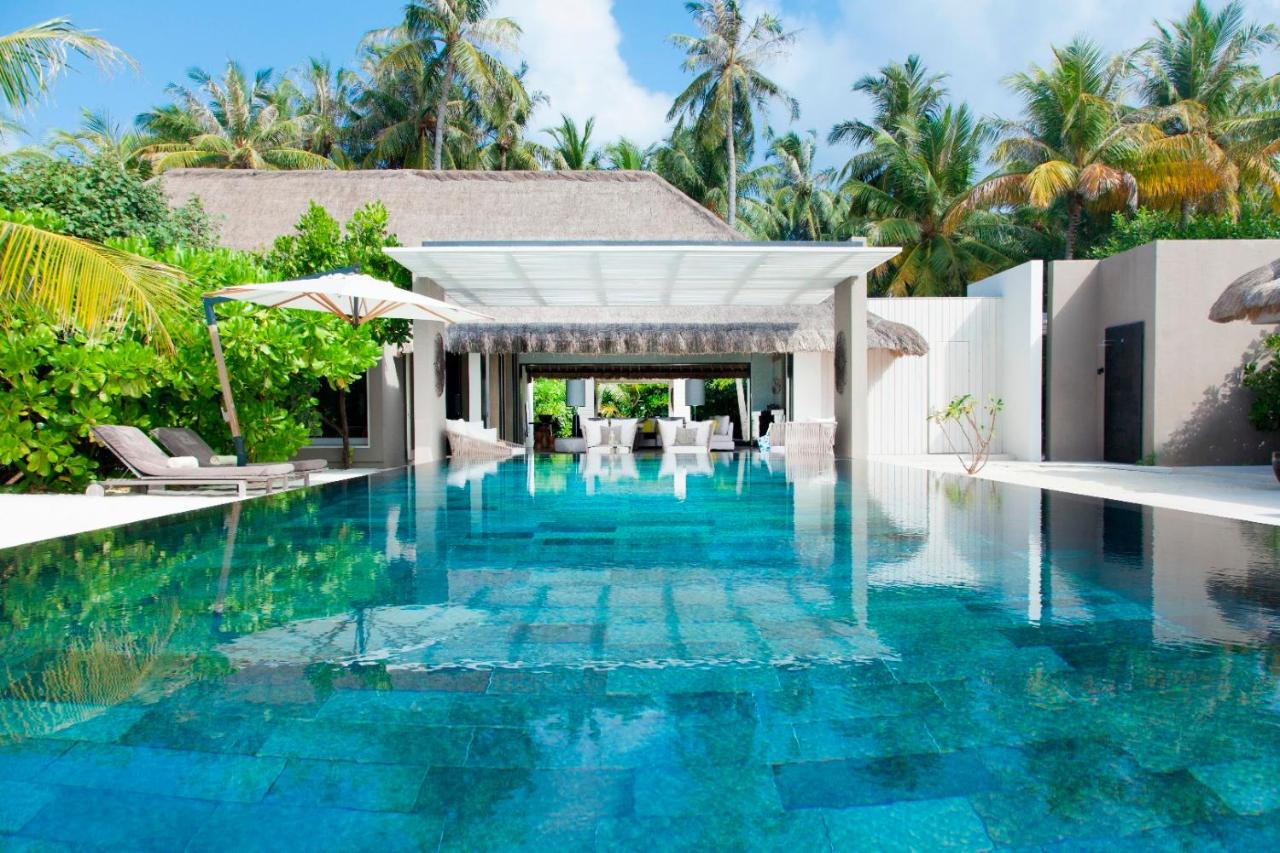 Cheval Blanc Randheli - piscina infinita, luxuoso no resort de luxo nas Ilhas Maldivas