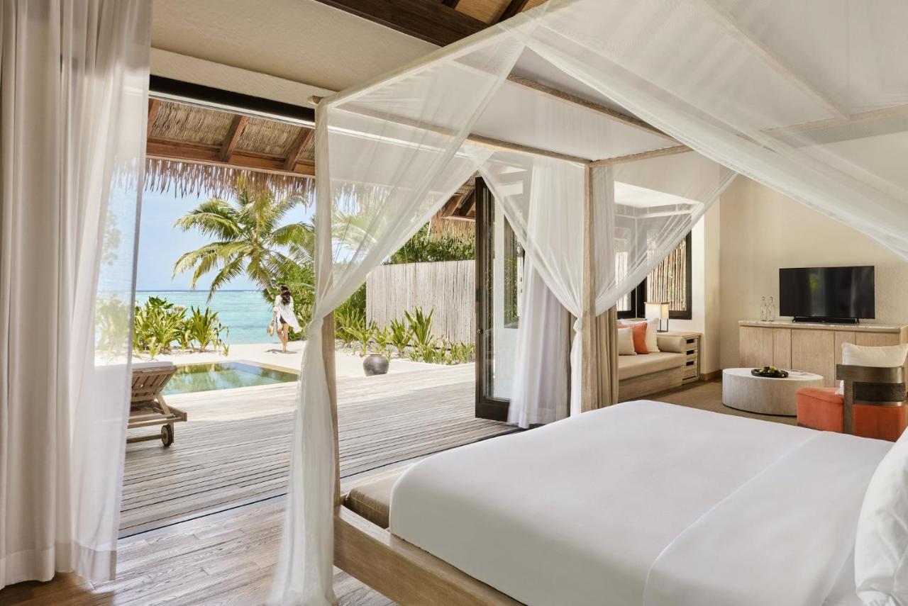 COMO Maalifushi - luxuoso, cama com dossel no resort de luxo nas Ilhas Maldivas
