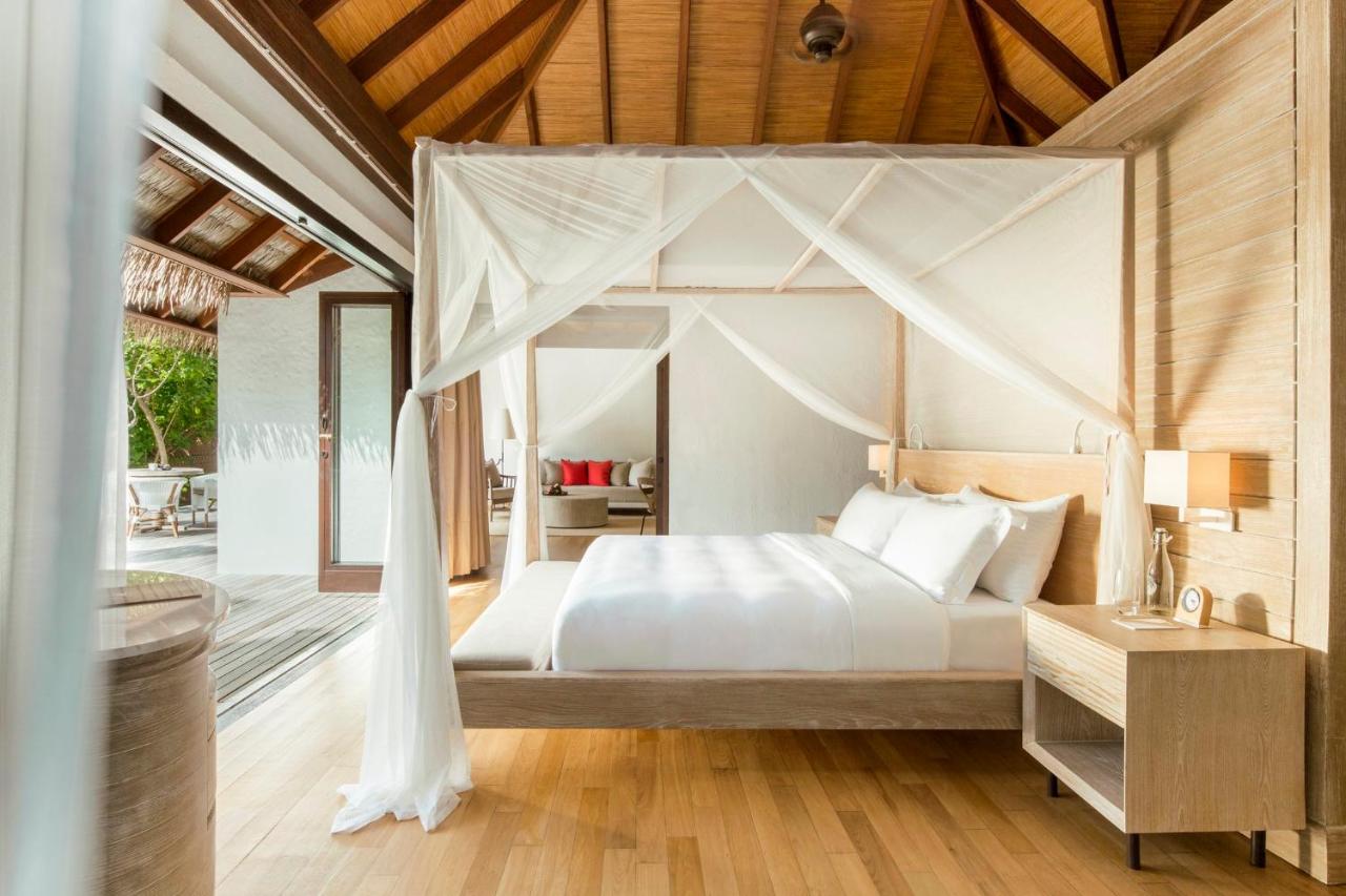 COMO Maalifushi - luxuoso, cama king-size no resort de luxo nas Ilhas Maldivas