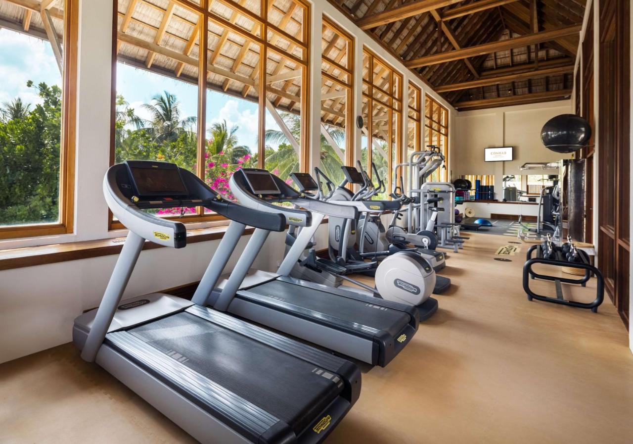 Conrad Maldives Rangali Island - centro de fitness, máquinas de exercício no resort de luxo nas Ilhas Maldivas