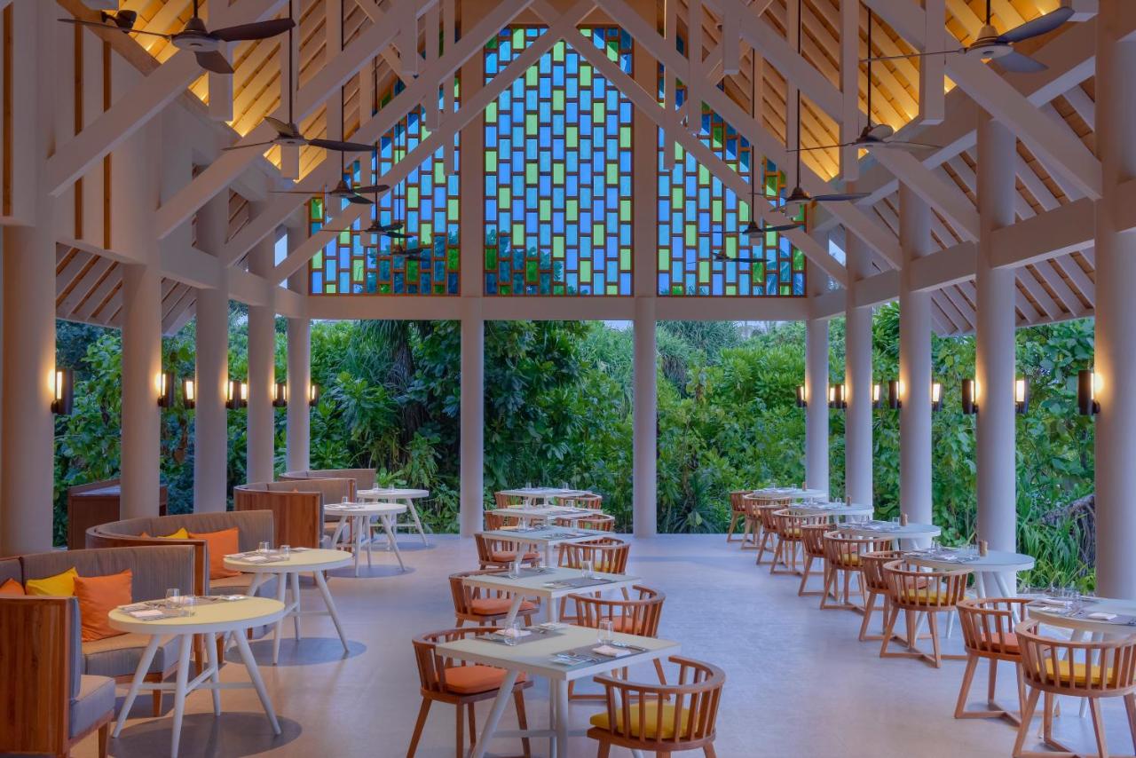 Emerald Faarufushi - design moderno, teto abobadado no resort de luxo nas Ilhas Maldivas