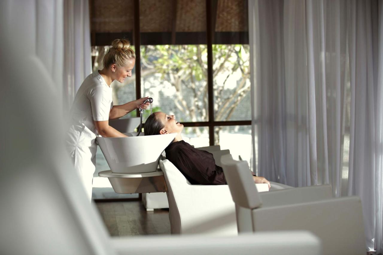 Four Seasons Resort Maldives at Landaa Giraavaru - lavagem de cabelo, terapeuta no resort de luxo nas Ilhas Maldivas