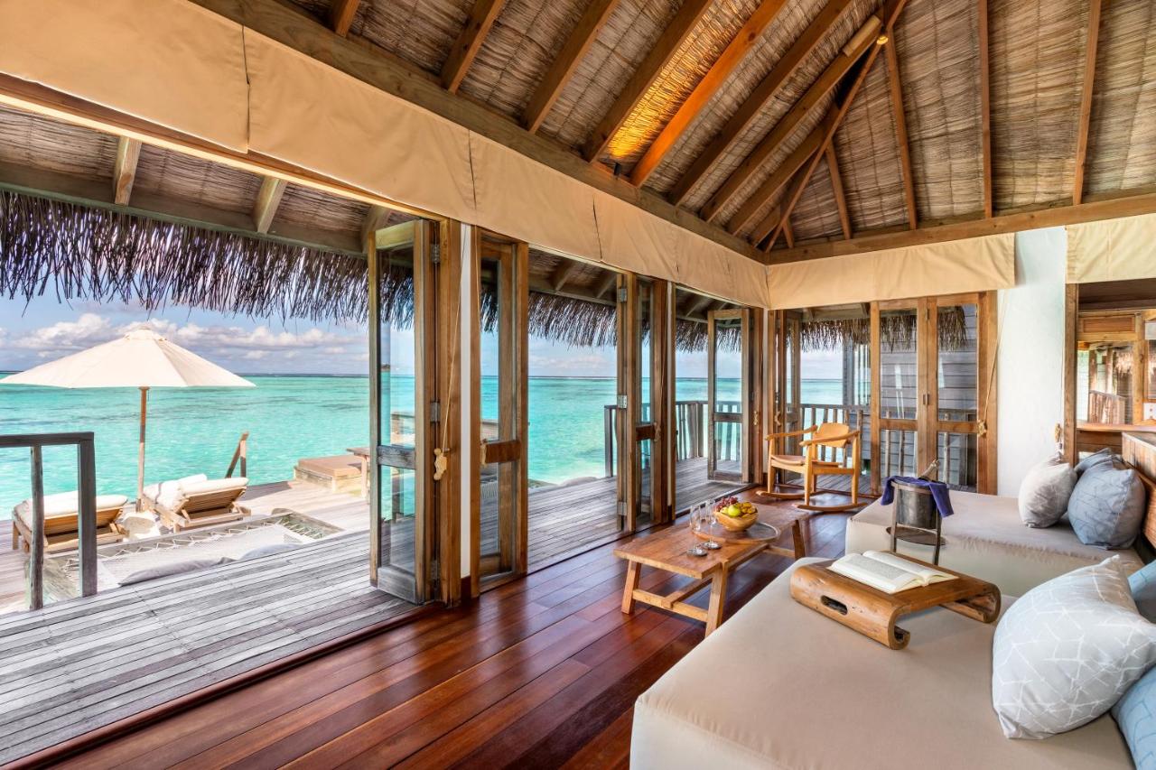 Gili Lankanfushi Maldives - luxuoso, sobre a água no resort de luxo nas Ilhas Maldivas