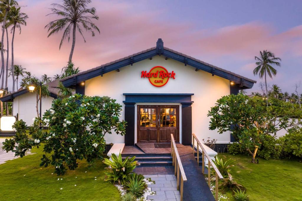 Hard Rock Hotel Maldives - Hard Rock Cafe, tropical no resort de luxo nas Ilhas Maldivas