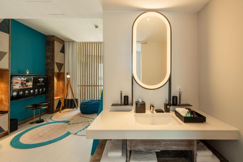 Hard Rock Hotel Maldives - moderno, luxo no resort de luxo nas Ilhas Maldivas