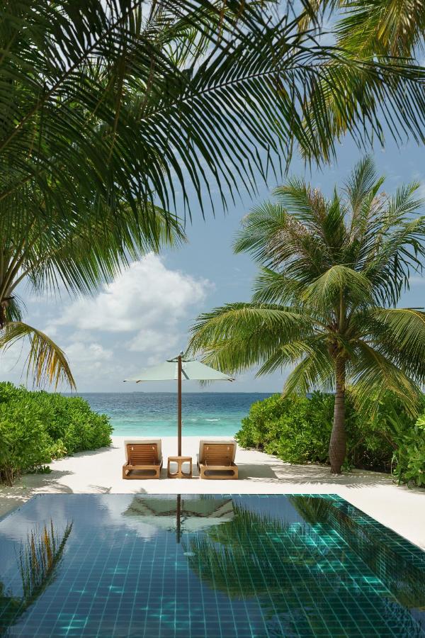 Huvafen Fushi - piscina infinita, privativa no resort de luxo nas Ilhas Maldivas