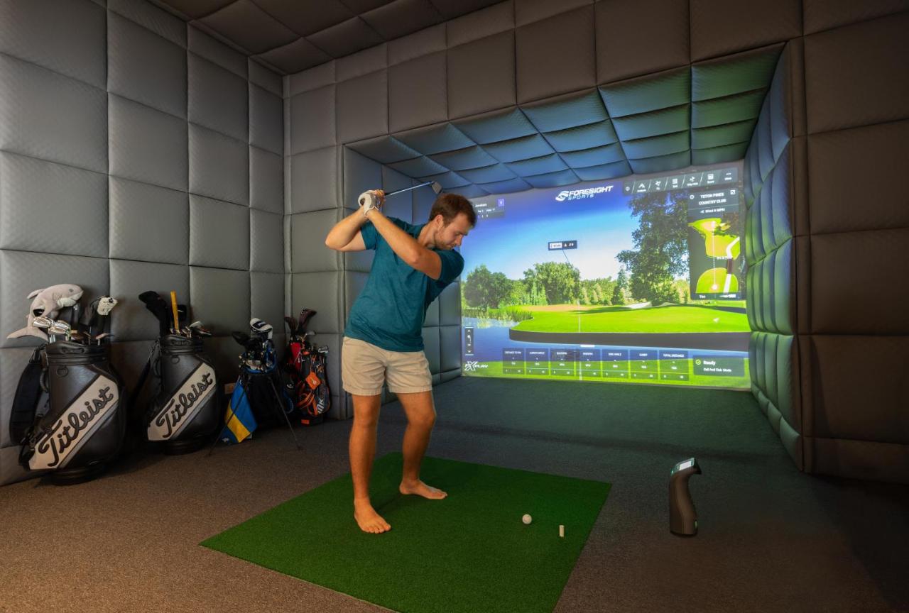 Jawakara Islands Maldives - simulador de golfe, atividade interna no resort de luxo nas Ilhas Maldivas