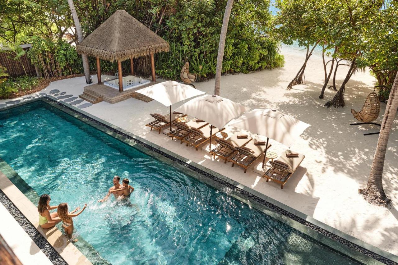 JOALI Maldives - piscina privativa, atividades para a família no resort de luxo nas Ilhas Maldivas