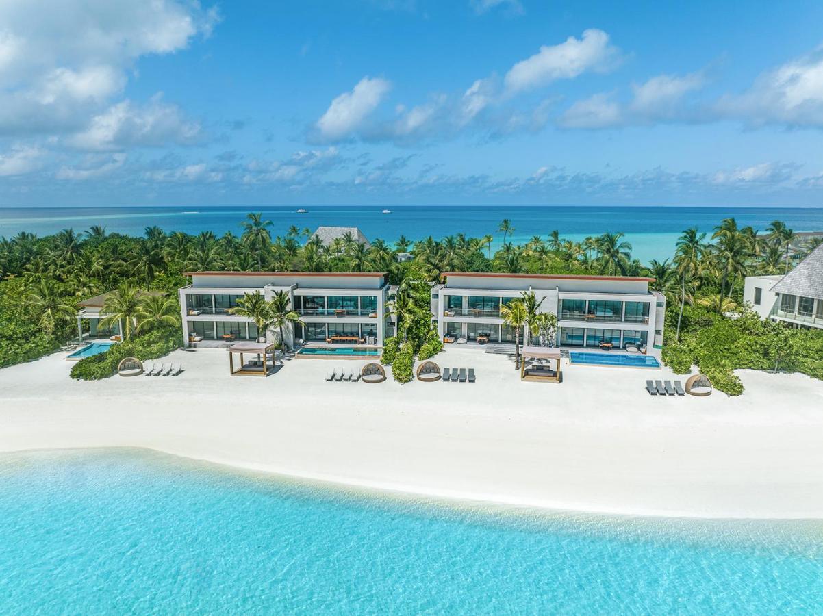 Kuda Villingili Resort Maldives - luxuoso, à beira-mar no resort de luxo nas Ilhas Maldivas