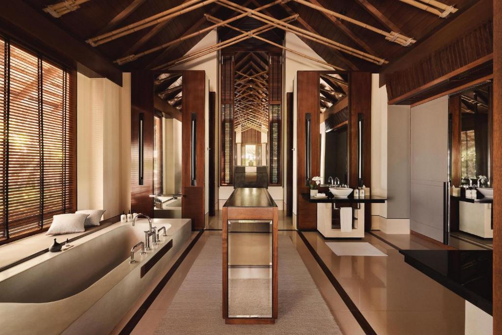 One and Only Reethi - luxuoso, espaçoso no resort de luxo nas Ilhas Maldivas