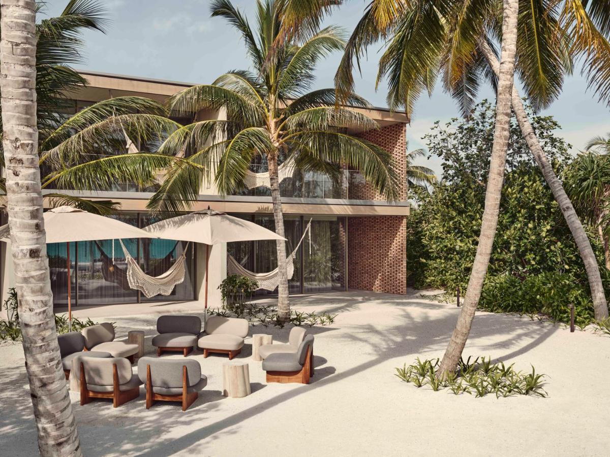 Patina Maldives - luxuoso, tropical no resort de luxo nas Ilhas Maldivas