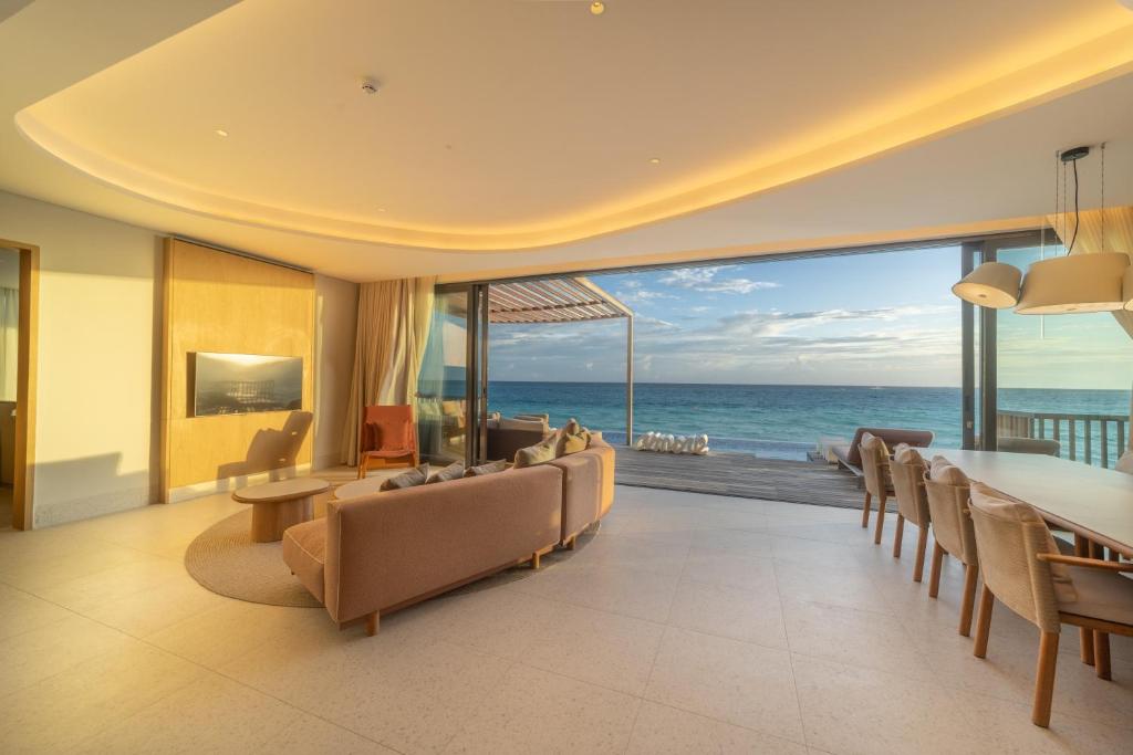 SO Maldives - luxuoso, vista para o mar no resort de luxo nas Ilhas Maldivas