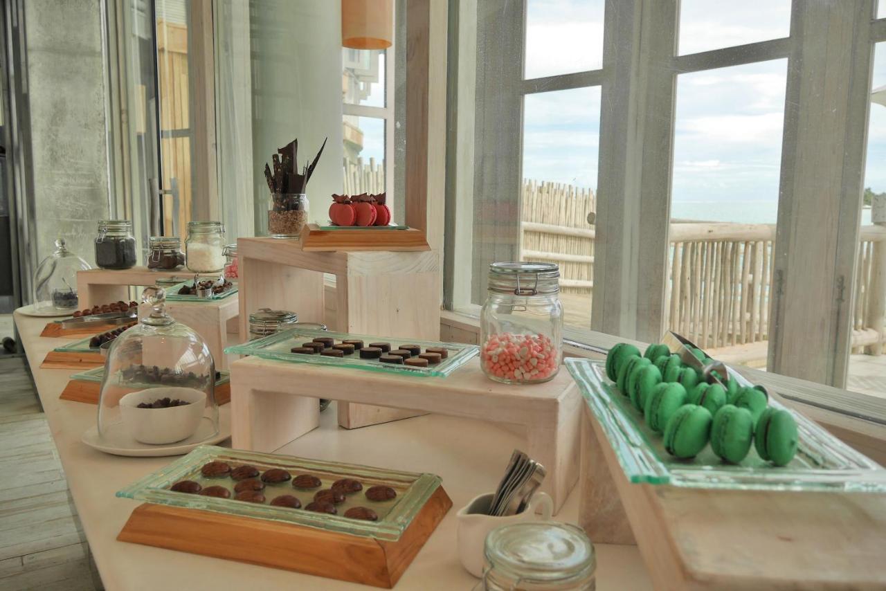 Soneva Jani - sobremesas, macarons no resort de luxo nas Ilhas Maldivas