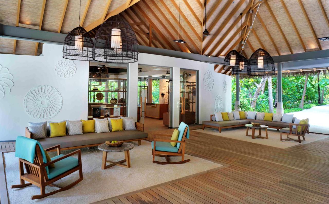 Vakkaru Maldives - lobby, design moderno no resort de luxo nas Ilhas Maldivas