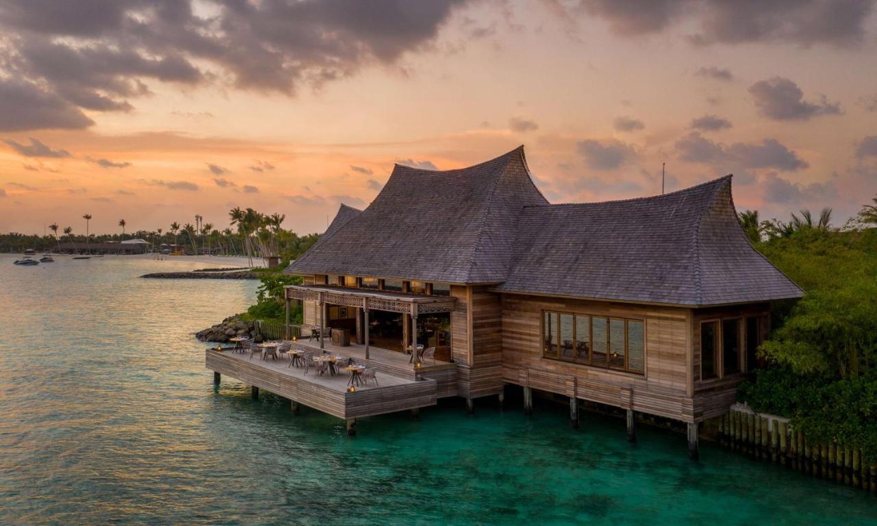 Waldorf Astoria Maldives Ithaafushi - sobre a água, vila no resort de luxo nas Ilhas Maldivas